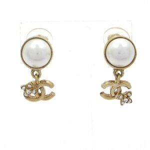 CHANEL Gold White Clear Hardware Faux Pearl Rhinestones Clip On Earrings